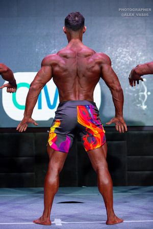 MEN'S PHYSIQUE 174